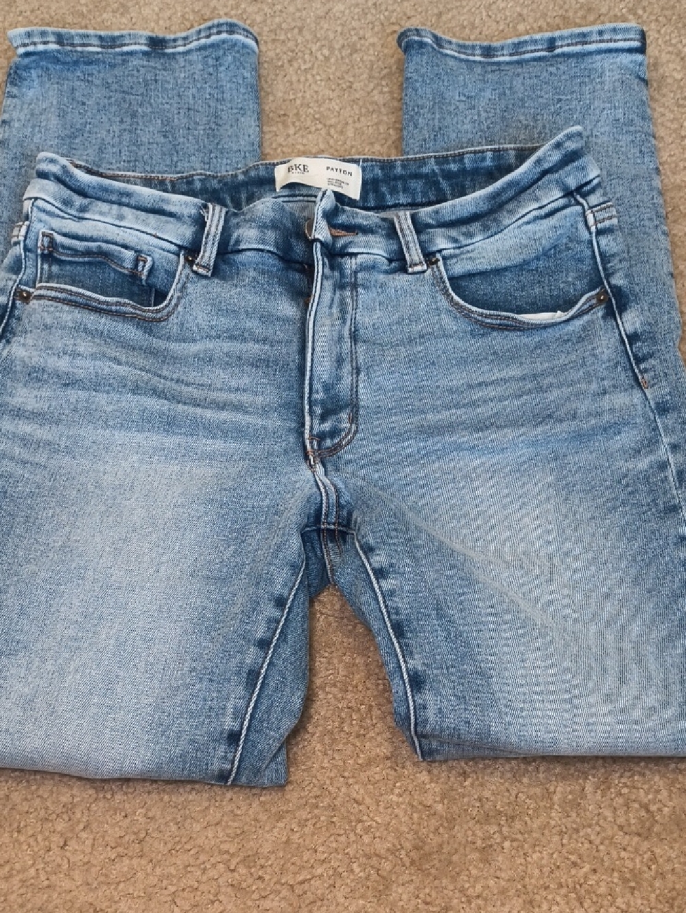 BKE Women's Slim Straight Jeans in Light Blue Wash Size 28x30 A21
